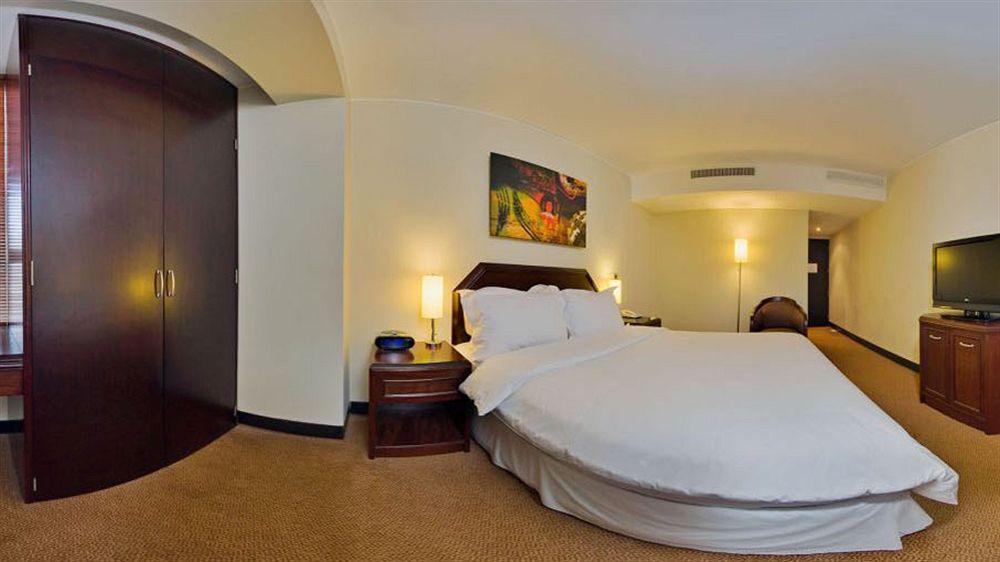 Radisson Hotel Decapolis Miraflores Lima Kültér fotó